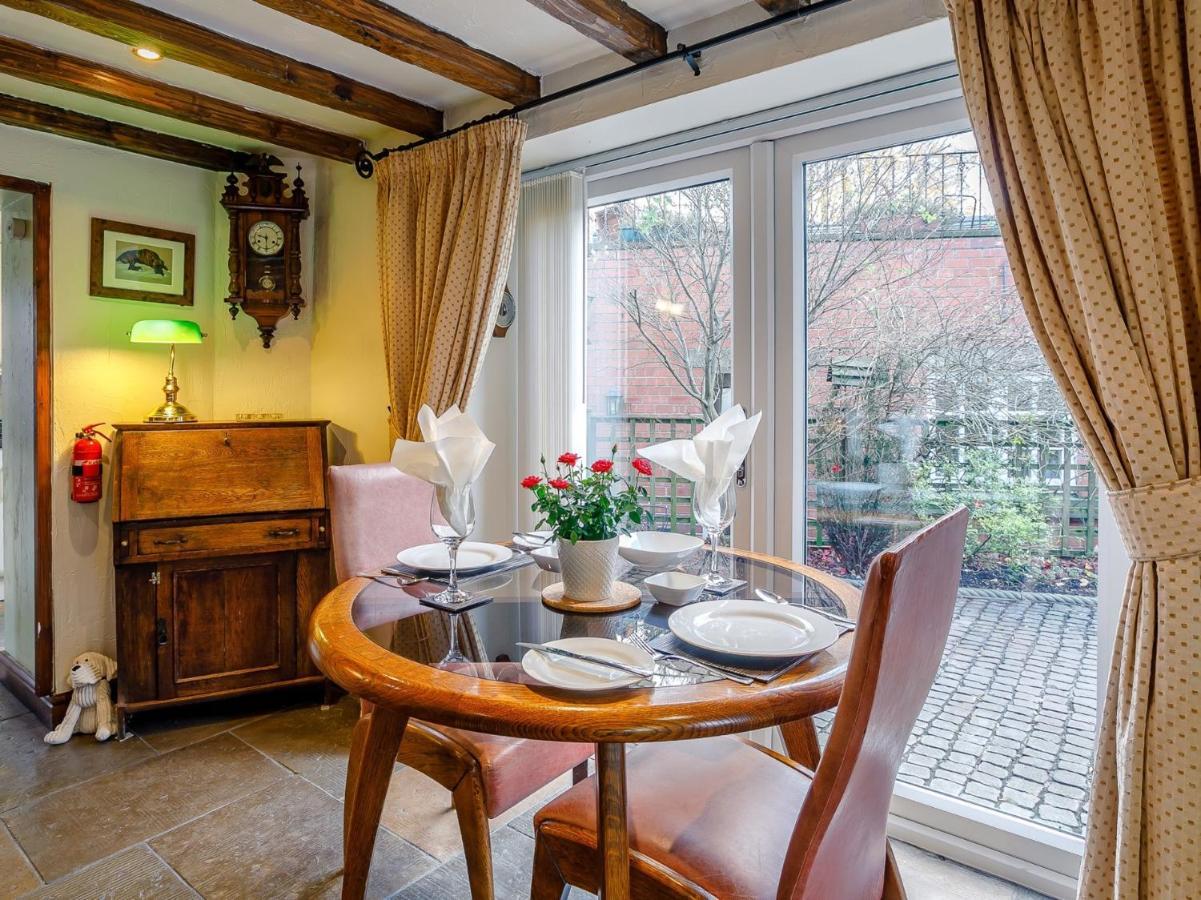 1 Bed In Fenny Bentley 80376 Villa Bagian luar foto